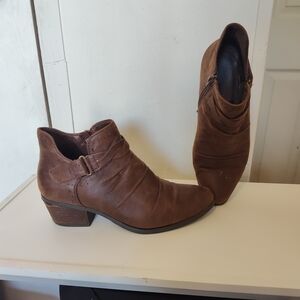 BareTraps Chestnut Ankle Booties